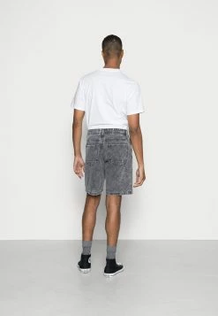 Cotton On Bon Rapport Coût-Efficacité LOOSE STRAIGHT - Short en jean shorts normale homme -France Cotton On Soldes Boutique ece7f98ffd7e4f58855736f2a32f89e3