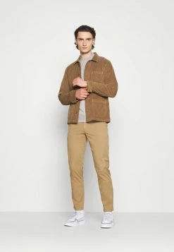 Cotton On ESSENTIAL CREW - Sweatshirt Prix Imbattable pulls et gilets col rond homme -France Cotton On Soldes Boutique ed26b02b1e3c4fbc8bac3439a0c564c4
