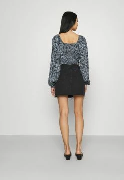 Bonne Qualité Cotton On V NECK LONG SLEEVE - Blouse chemises et blouses col en v profond femme 11 Bonne Qualité Cotton On V NECK LONG SLEEVE - Blouse chemises et blouses col en v profond femme -France Cotton On Soldes Boutique f0f3a8dbdb5c42969a25c61c48946dae