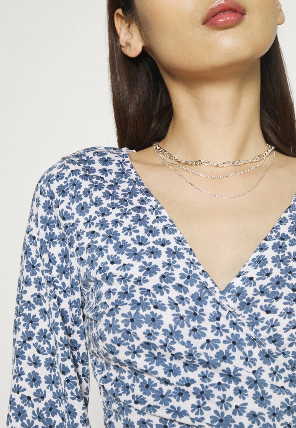 Cotton On JUDE TIE FRONT LONG SLEEVE - T-shirt à manches longues Bas Prix t-shirts et tops cache-cœur femme 8 Cotton On JUDE TIE FRONT LONG SLEEVE - T-shirt à manches longues Bas Prix t-shirts et tops cache-cœur femme – Image 6