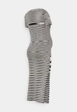 Cotton On Prix Jamais Vus FRIENDLY SPACE DRESS - Robe pull robes col rond femme 6 Cotton On Prix Jamais Vus FRIENDLY SPACE DRESS - Robe pull robes col rond femme -France Cotton On Soldes Boutique f56f0dd855604c169a794030891d0817