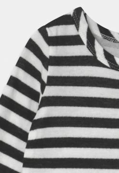 Cotton On LENNY & JOHNNY SET UNISEX - Legging Soldes pantalons & jeans haute -France Cotton On Soldes Boutique fde0b9ac1a114f6682f61690b1ab7411