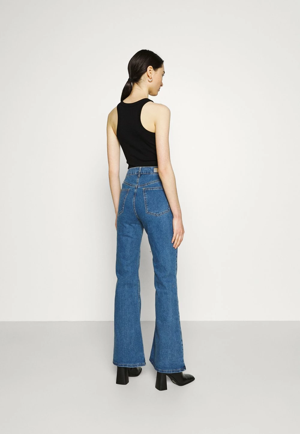Cotton On Rabais ORIGINAL - Jean flare jeans haute femme 5 Cotton On Rabais ORIGINAL - Jean flare jeans haute femme – Image 3